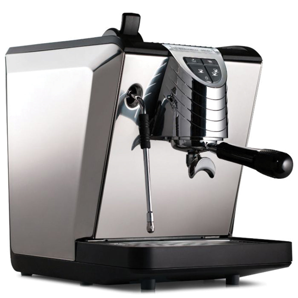 Nuova Simonelli Oscar II Direct Connect in black — commercial heat-exchange boiler, 58mm group, and a plumbable water line for café-cart service.